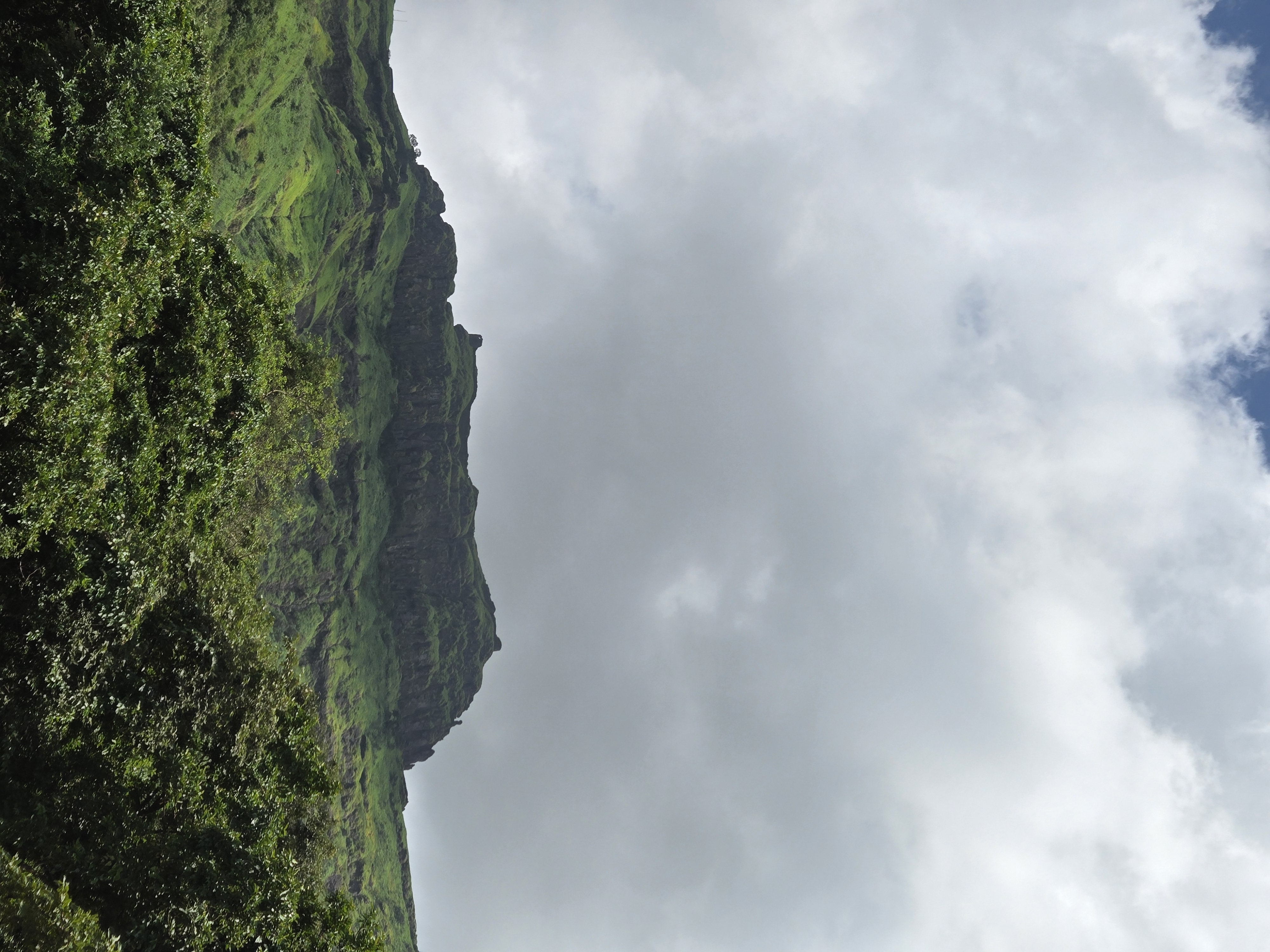 Rajgad Fort: Under the stars thumbnail 2